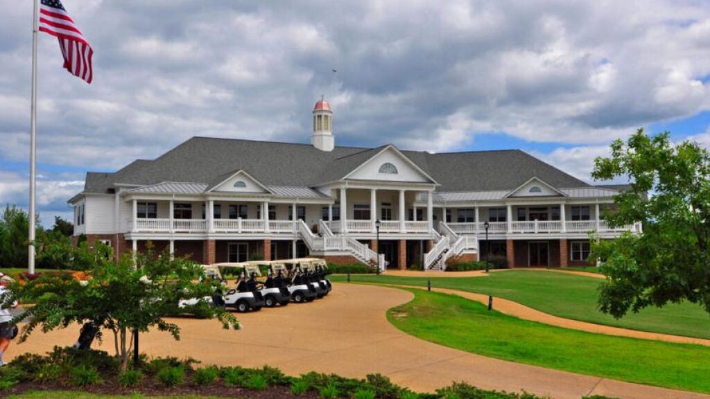 Golf Williamsburg Virginia at Beautiful Colonial Heritage Golf Club