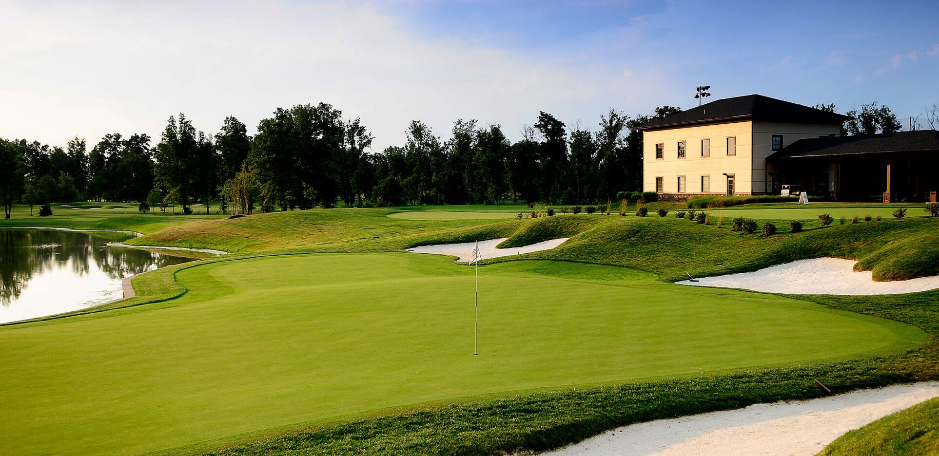 1757 Golf Club Premier Golf Course & Facility in Dulles, VA