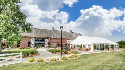 Glenview Back Room Banquet & Event Space, Main Entrance + Tent