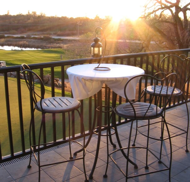 The Ridge Bar & Grill