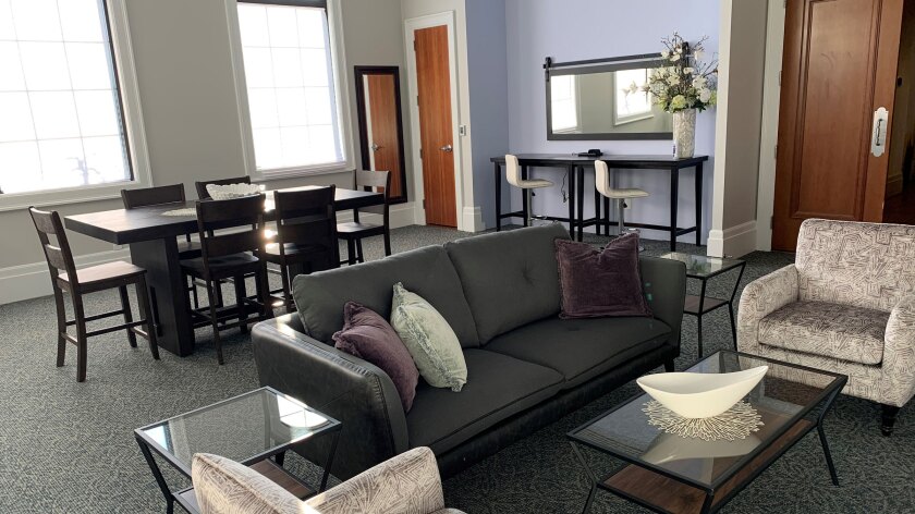 1757 Golf Club, Barton Suite