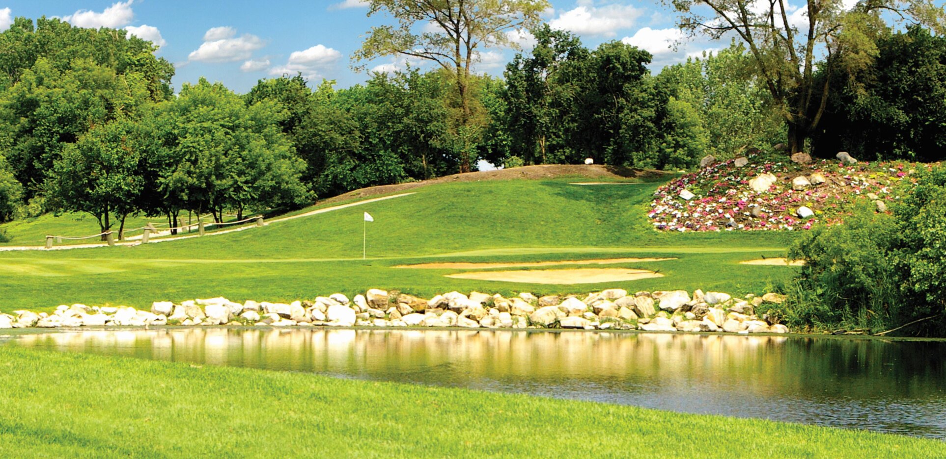 Water's Edge Golf Course